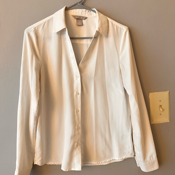 H&M Women’s Button Down Blouse - White - Picture 1 of 3